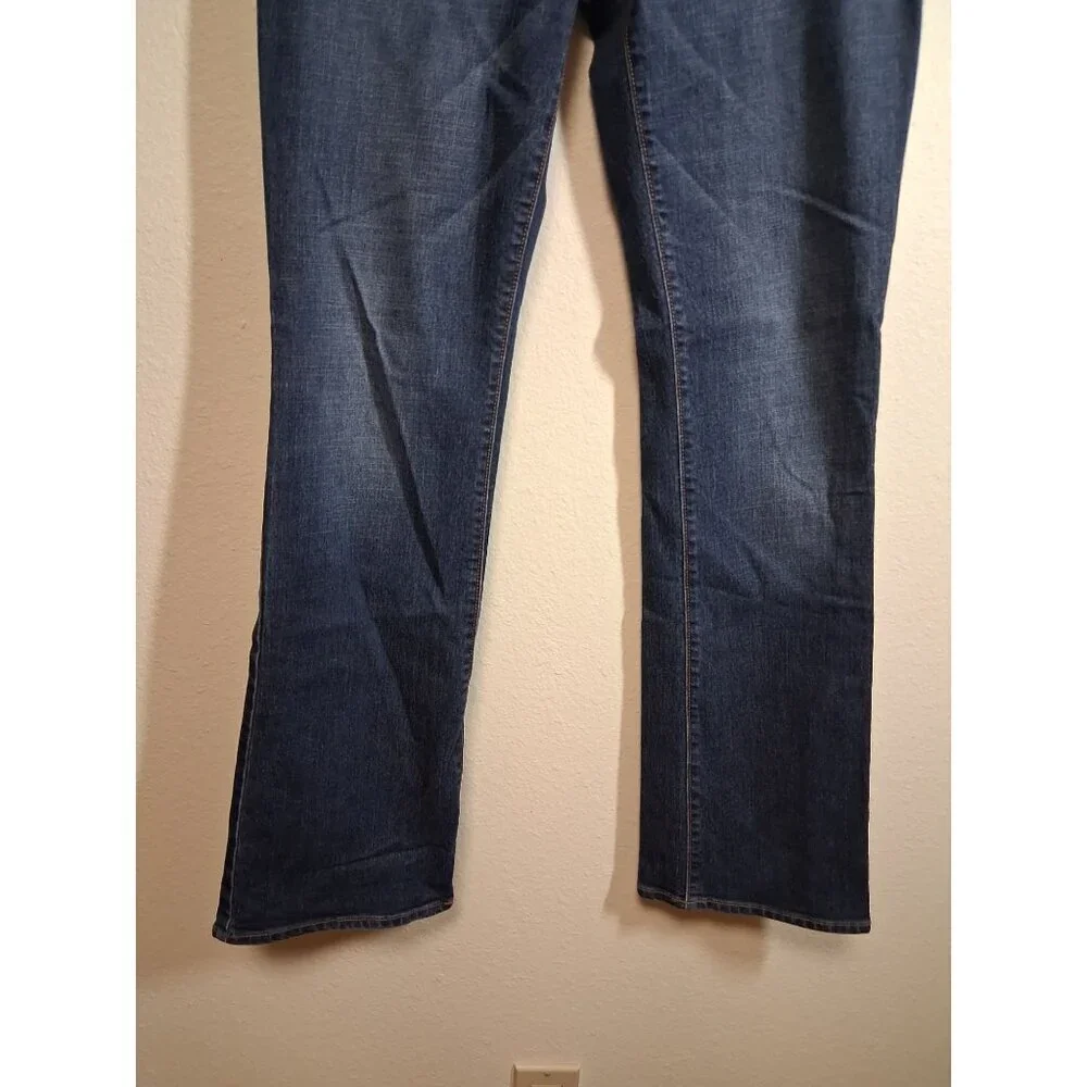 Old Navy Original Boot Cut Denim Blue Jeans Women's Size 8